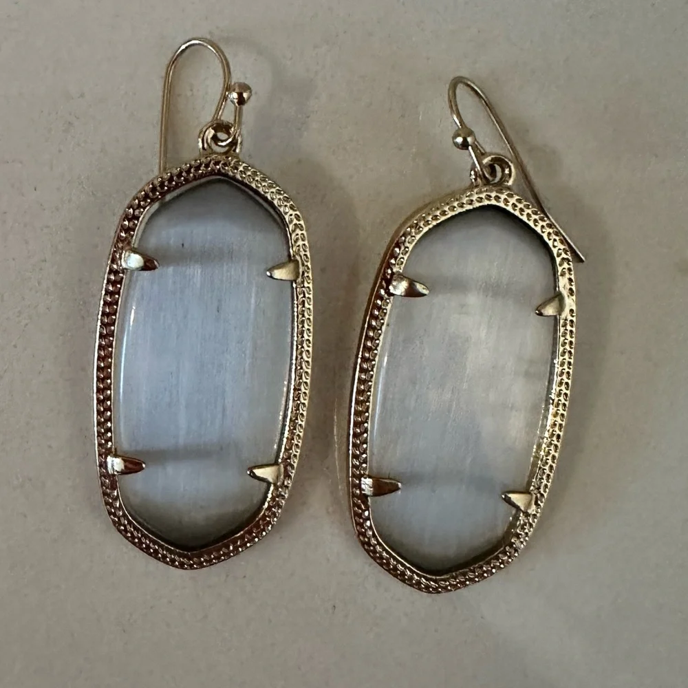 Kendra Scott Elle Slate Cat’s Eye Drop Earrings in Gold Frame